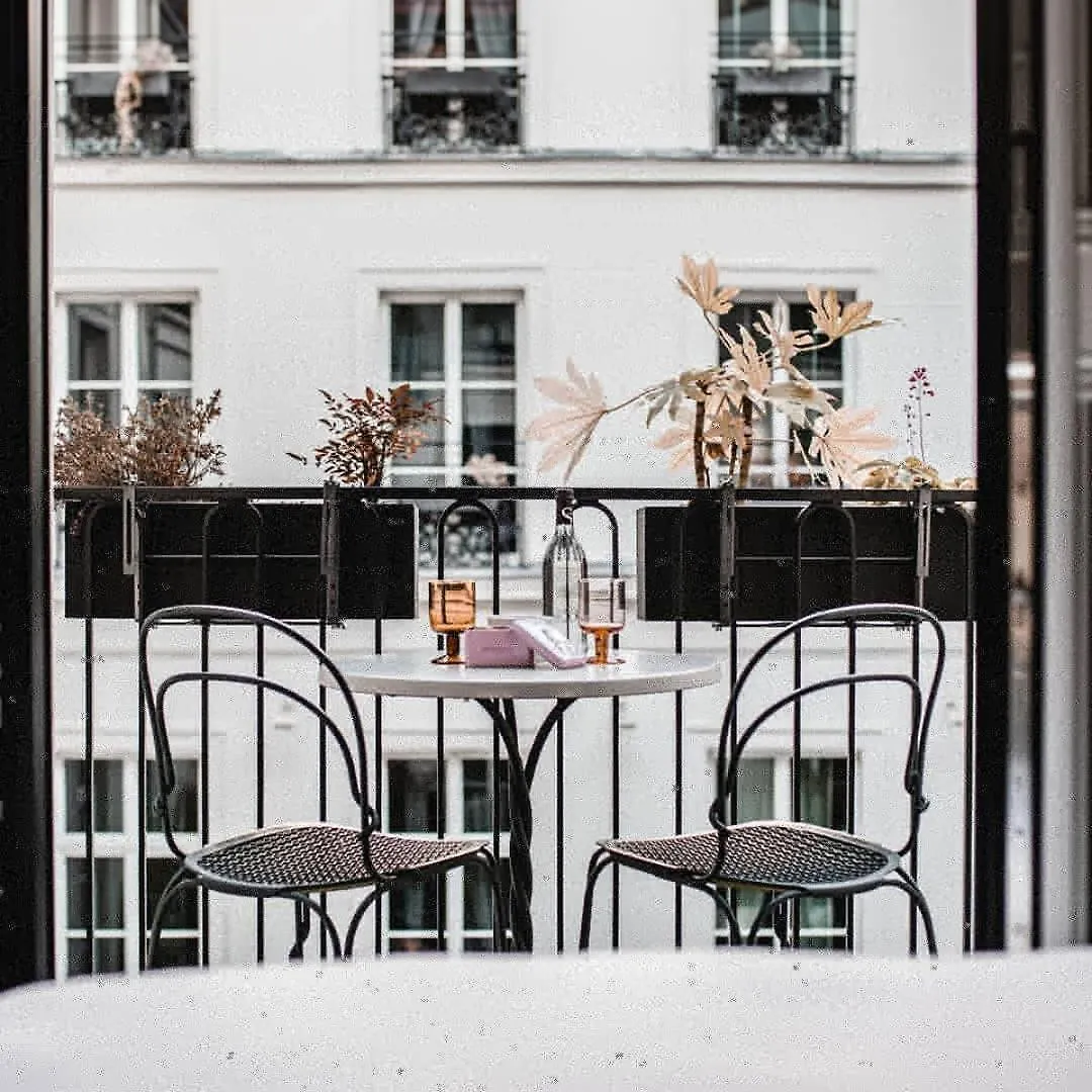 **** Hotel Grands Boulevards Experimental Paris France