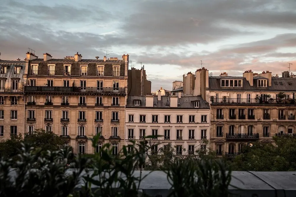 **** Hotel Grands Boulevards Experimental Paris France